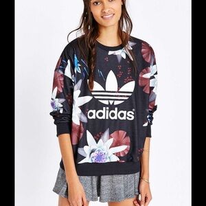 Adidas Lotus Print Sweatshirt size XS
